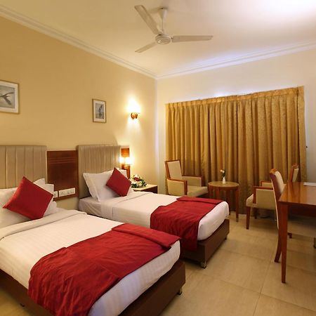 Cochin Palace Kochi Екстериор снимка
