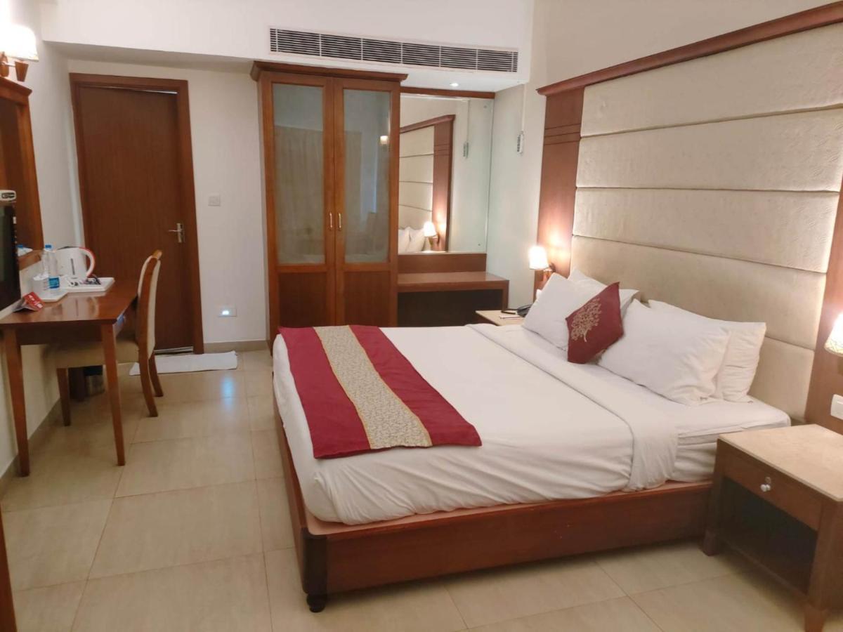 Cochin Palace Kochi Екстериор снимка
