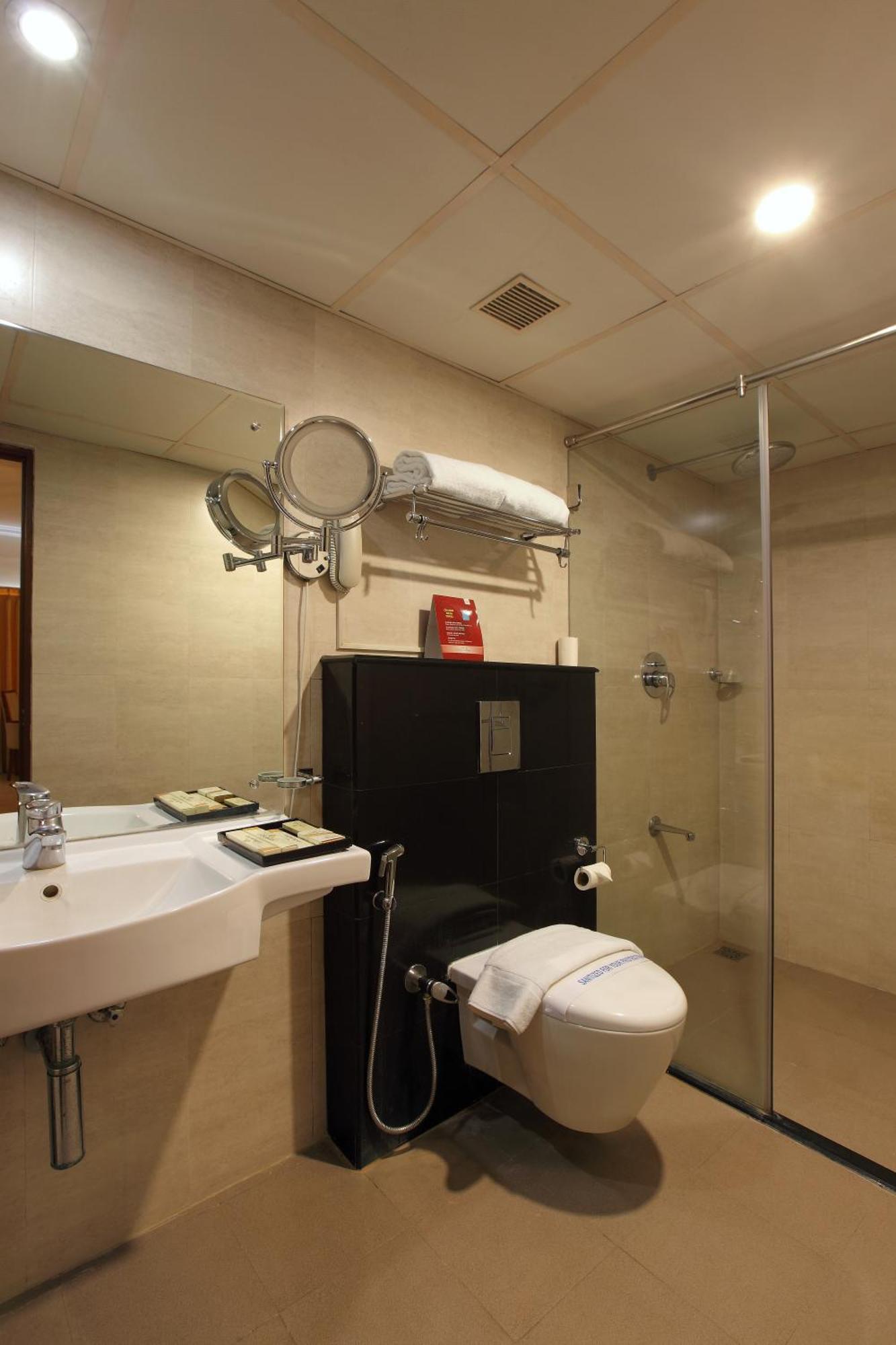 Cochin Palace Kochi Екстериор снимка