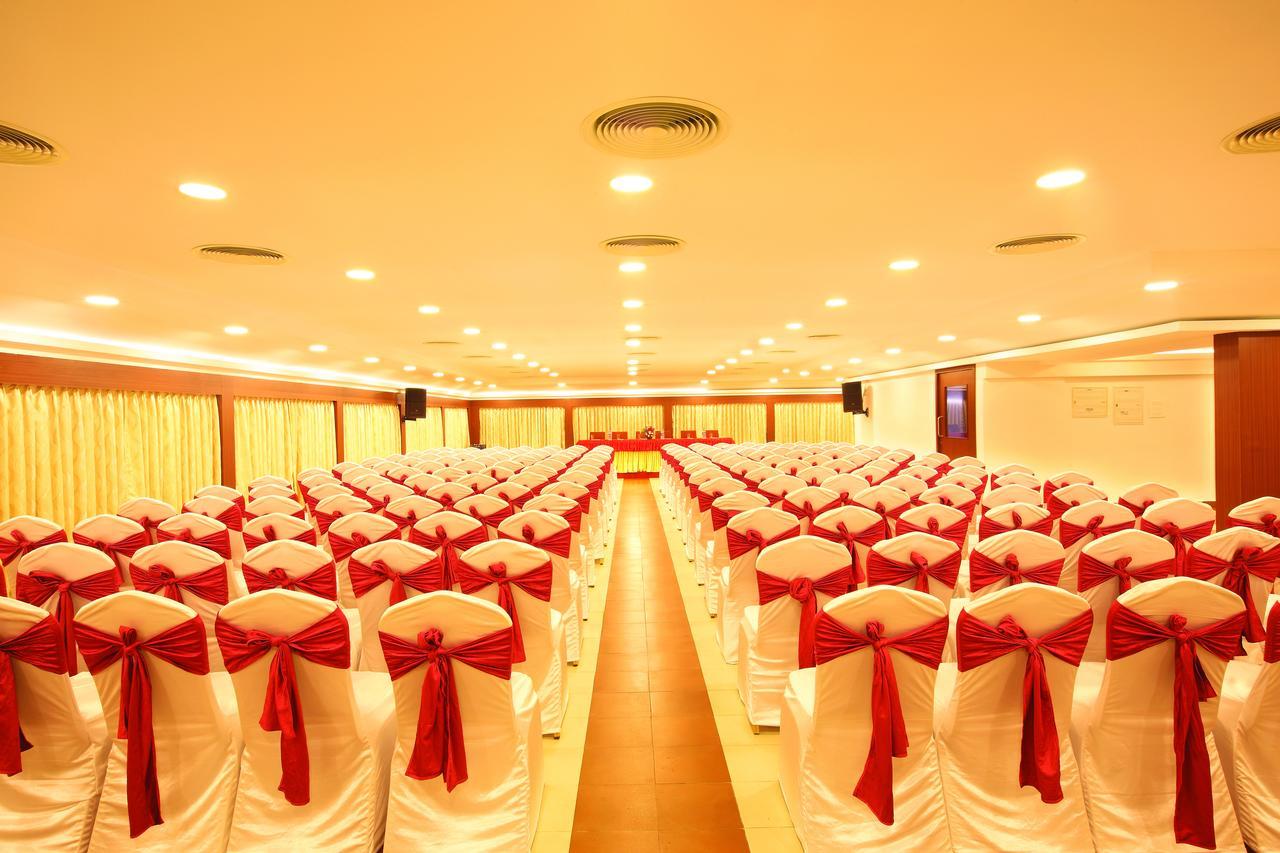 Cochin Palace Kochi Екстериор снимка